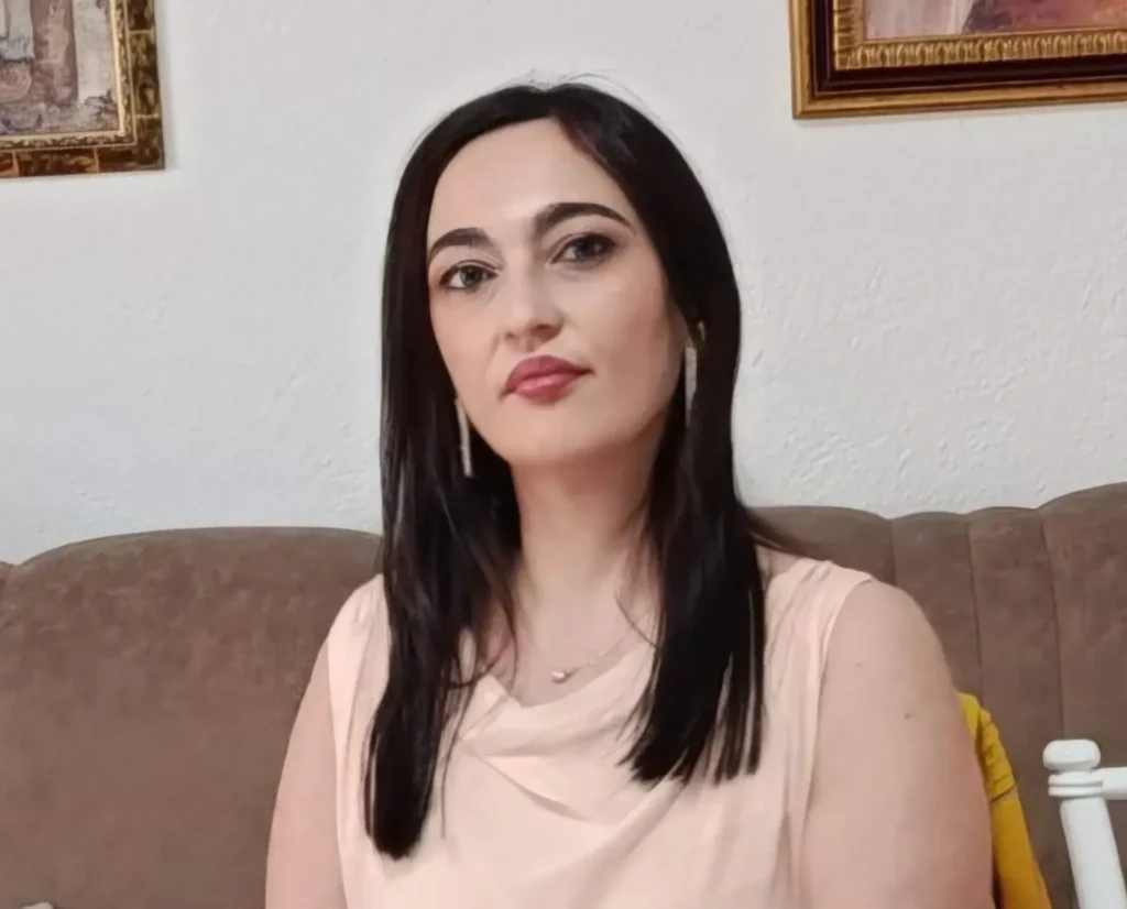 Author Ana Milojevik